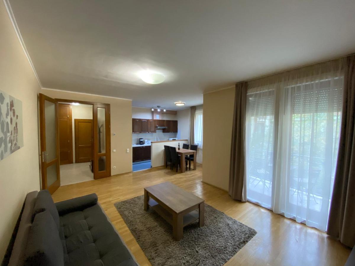 Gozsdu Apartment - Eszterhaz Budapest Exterior foto